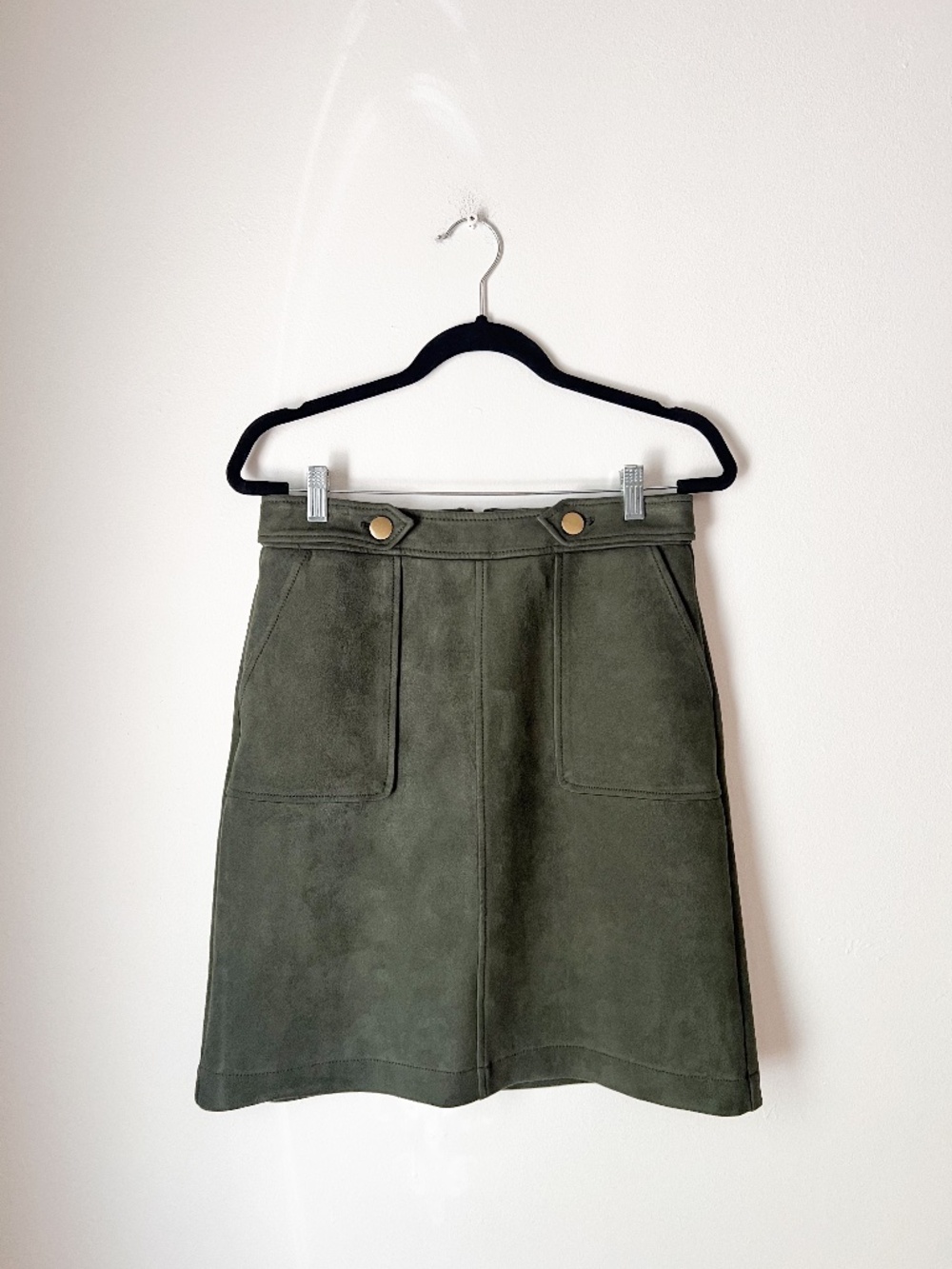 LOFT Olive Green Faux Suede A-Line Skirt Size 6 Utility Pocket Fall